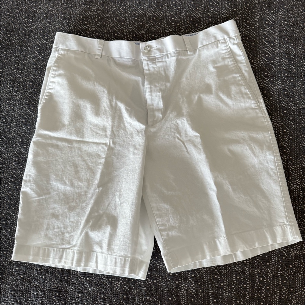 Oxford Golf Men's White Shorts Sz 36